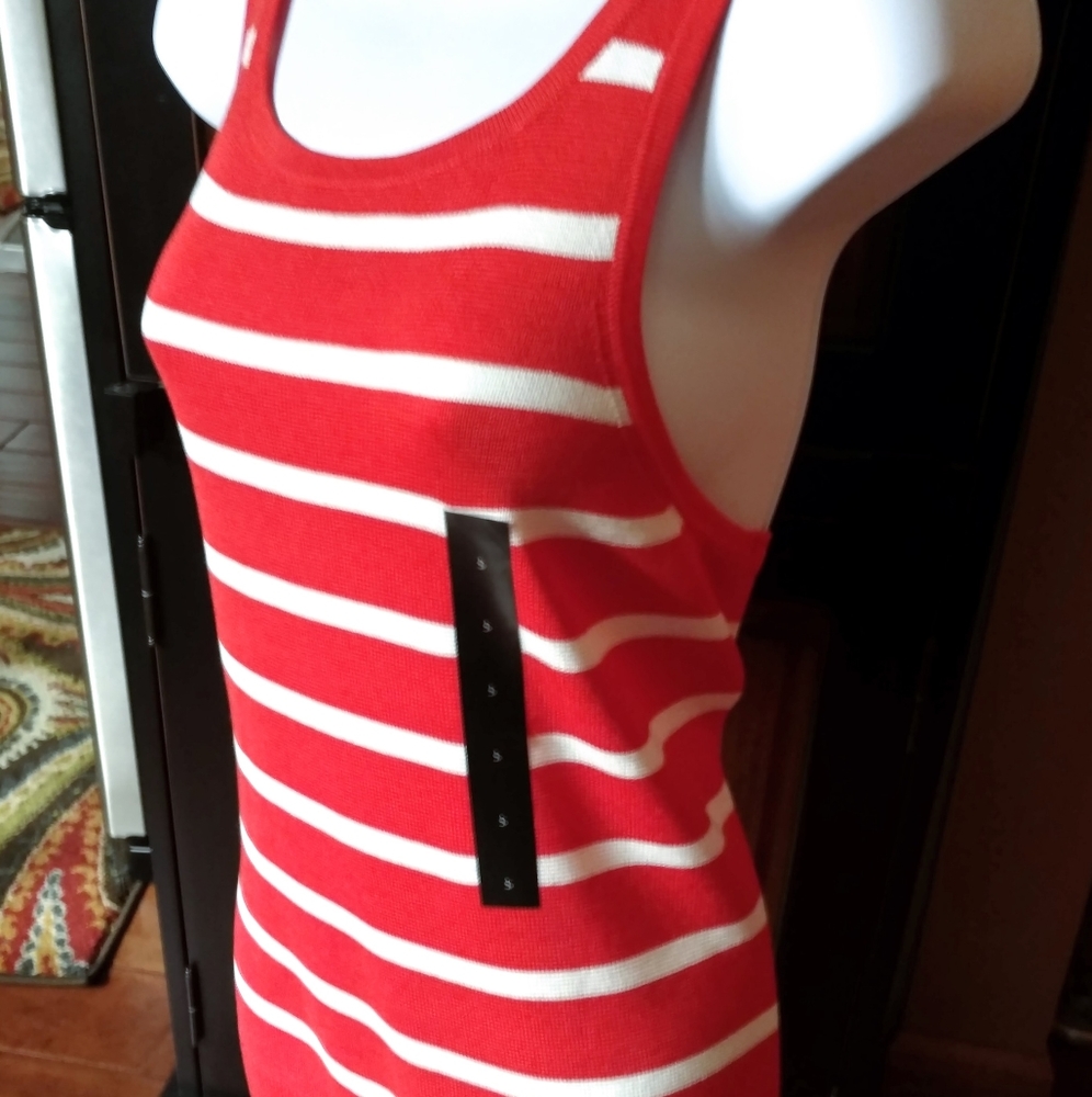NWT Banana Republic S/M Knit Sleeveless Top